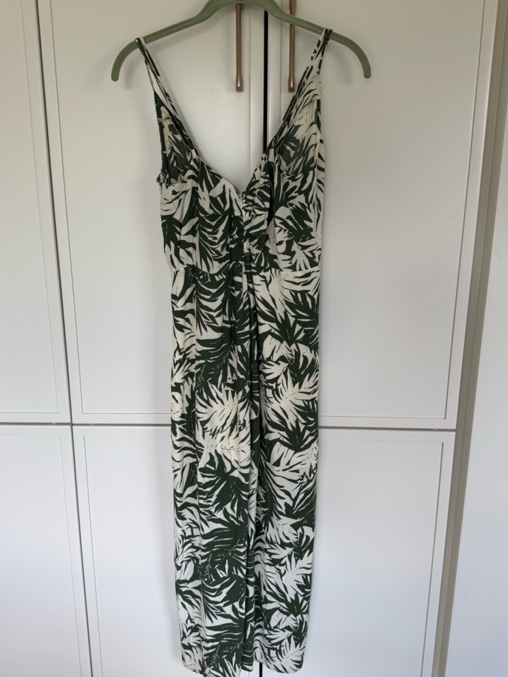 ASTR The Label Destination Tropical Print Side Slit Midi Dress - Picture 4 of 4
